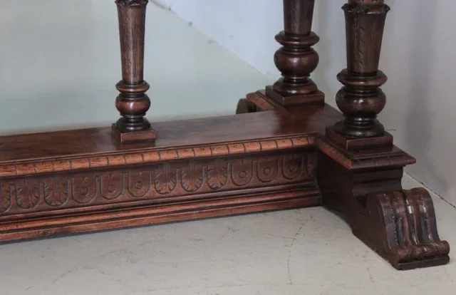RENAISSANCE STYLE TABLE