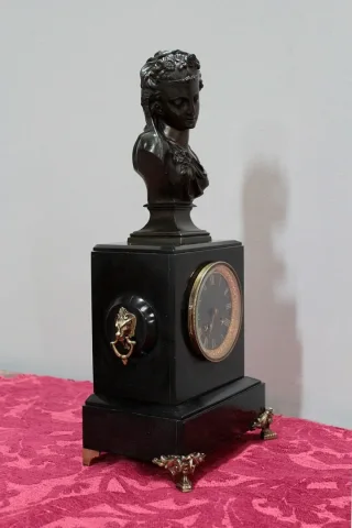 Pendulette marbre noir & bronze 1900