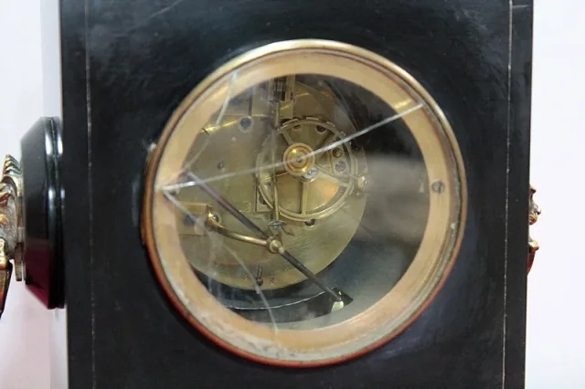 Pendulette marbre noir & bronze 1900