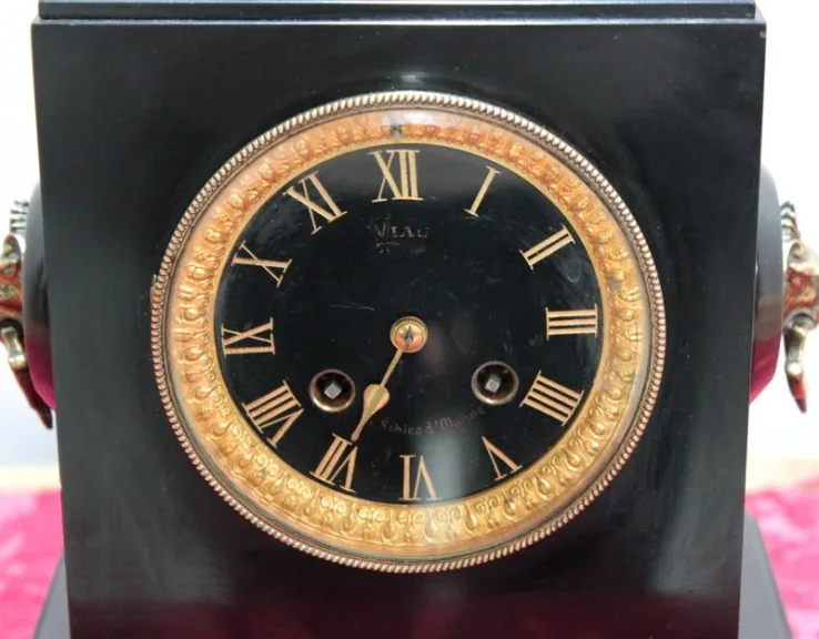 Pendulette marbre noir & bronze 1900