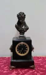 BRONZE UND MARMORUHR