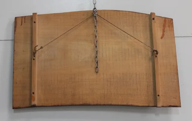 Peinture sur Bois signée HPrunay