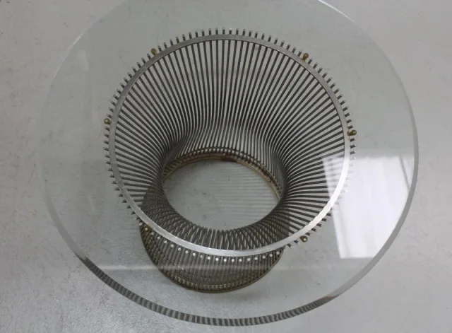 Petite table Design Acier et verre