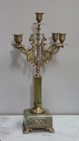 MANTLE GARNITURE