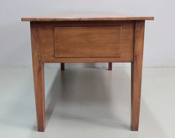 WRITING TABLE