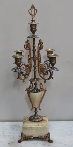 MANTLE GARNITURE