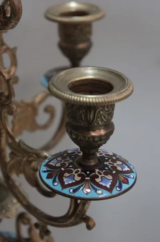 MANTLE GARNITURE