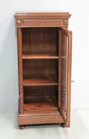 LOUIS XVI STYLE DISPLAY GABINETE