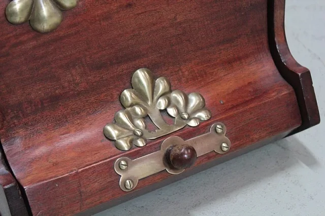 Rare réserve à charbon - XIXème