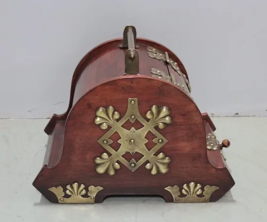 KOHLE SCUTTLE