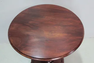 ENGLISH TILT TOP TABLE