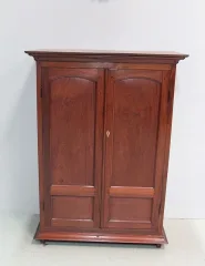 TEAK KAST