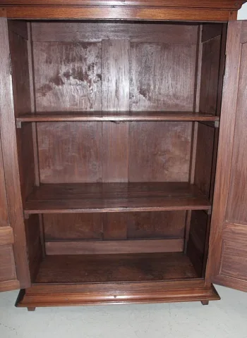 TEAK KAST