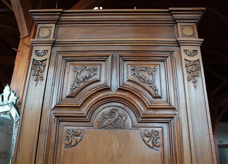RENAISSANCE STYLE CABINET