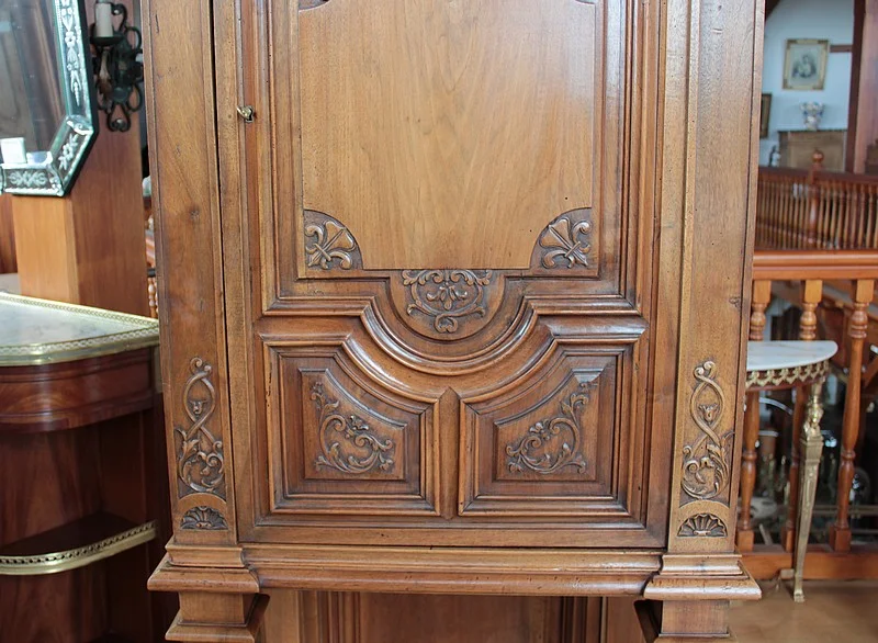RENAISSANCE STYLE CABINET