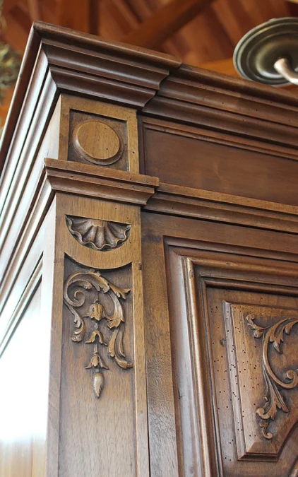 RENAISSANCE STYLE CABINET