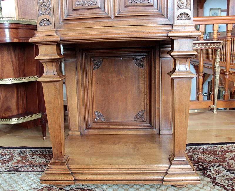 RENAISSANCE STYLE CABINET
