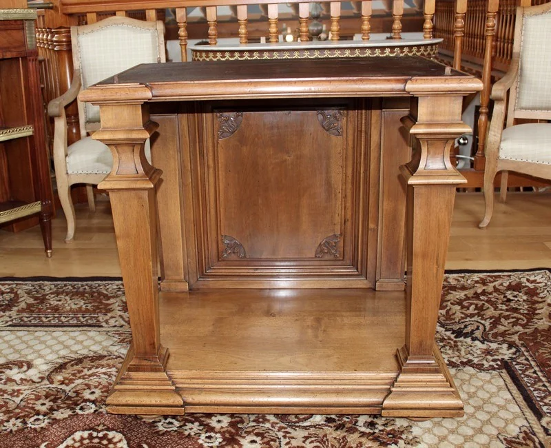 RENAISSANCE STYLE CABINET