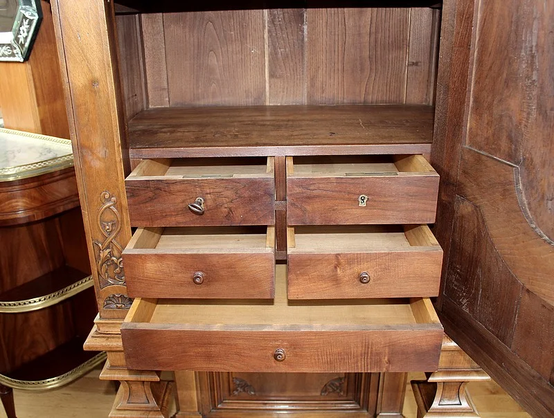 RENAISSANCE STYLE CABINET