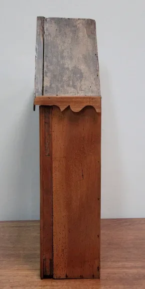 Petite vitrine murale - XIXème
