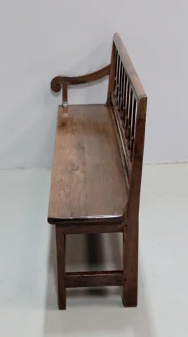 19 ° C BENCH