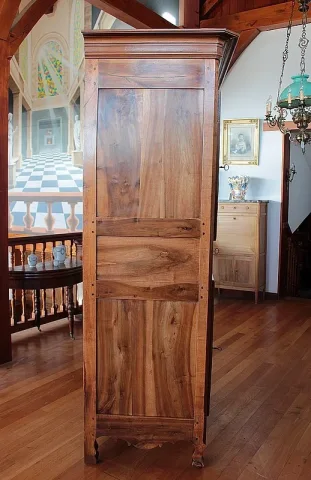 LOUIS XV STYLE CABINET
