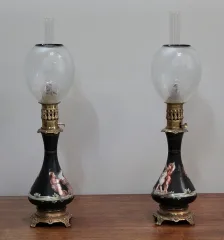 PAIR OF OIL LAMPS