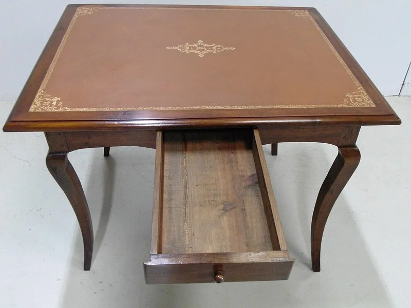 LOUIS XV STYLE CABARET TABLE