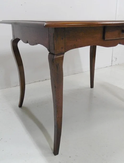 LOUIS XV STYLE CABARET TABLE