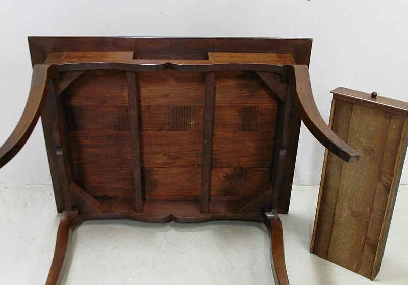 LOUIS XV STYLE CABARET TABLE