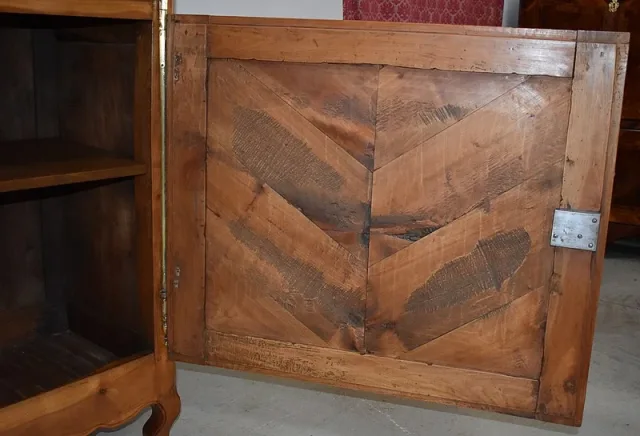 Cabinet Louis XV en Merisier XIXe