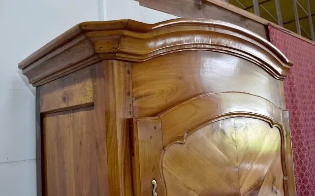 Cabinet Louis XV en Merisier XIXe