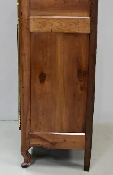 Cabinet Louis XV en Merisier XIXe