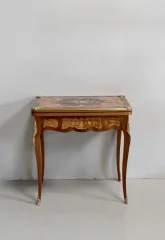KARTENTISCH