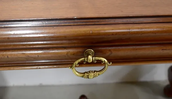 LOUIS XIV STYLE SCHREIBTISCH
