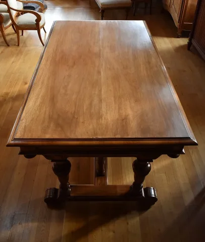 RENAISSANCE STYLE WRITING TABLE