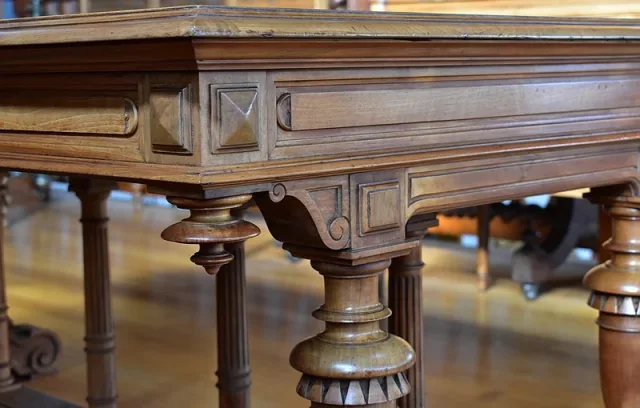 RENAISSANCE STYLE WRITING TABLE