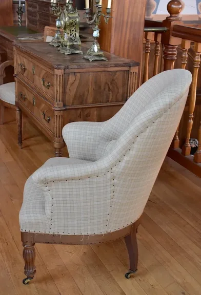 NAPOLEON III PERIOD ARMCHAIR