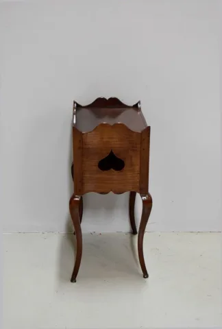 Chevet à "en-cas" Louis XV - XIXe