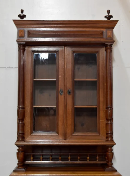 GOTHIC STYLE BUFFET