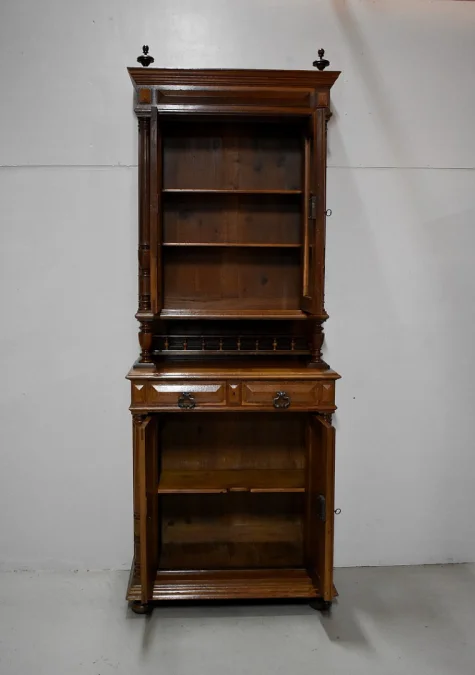 GOTHIC STYLE BUFFET