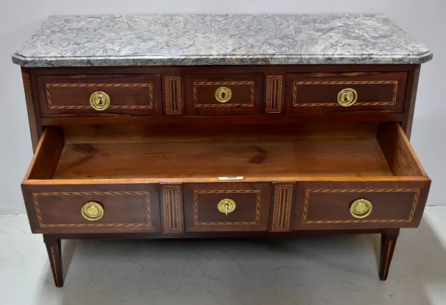Commode Louis XVI – XVIIIème
