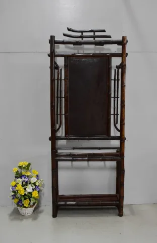 BAMBOO HALLSTAND