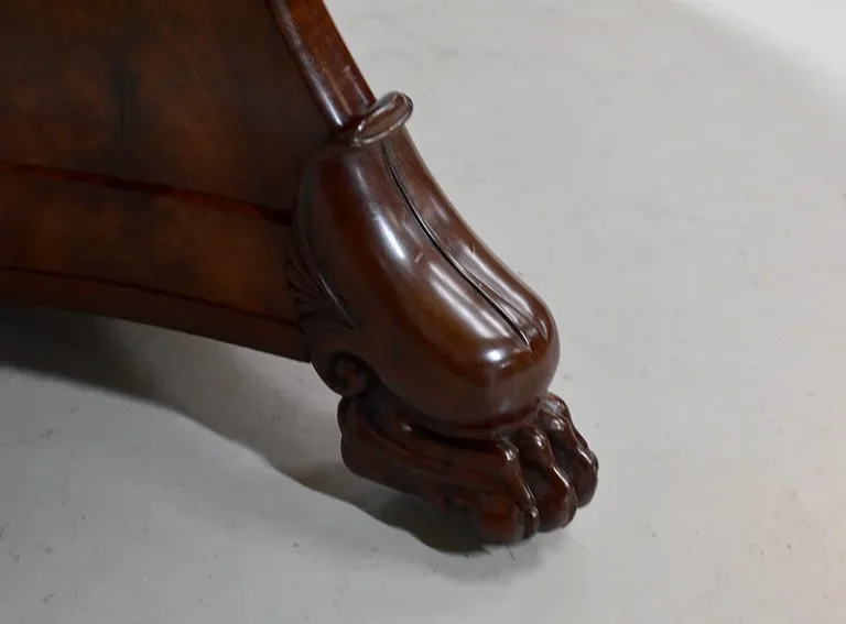 STAANDE TAFEL VOOR HET FRANSE PERCEELPERIODE