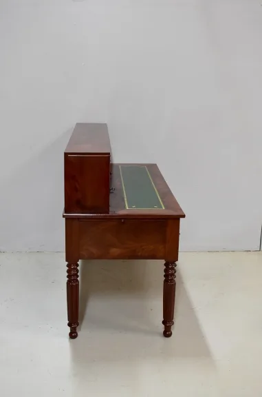Louis Philippe desk with step - XIX