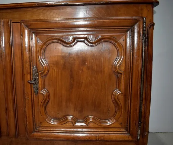 FRENCH TRANSITION PERIOD BUFFET