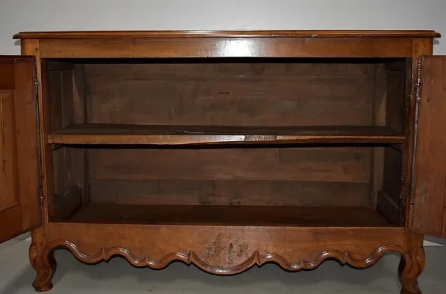 FRENCH TRANSITION PERIOD BUFFET