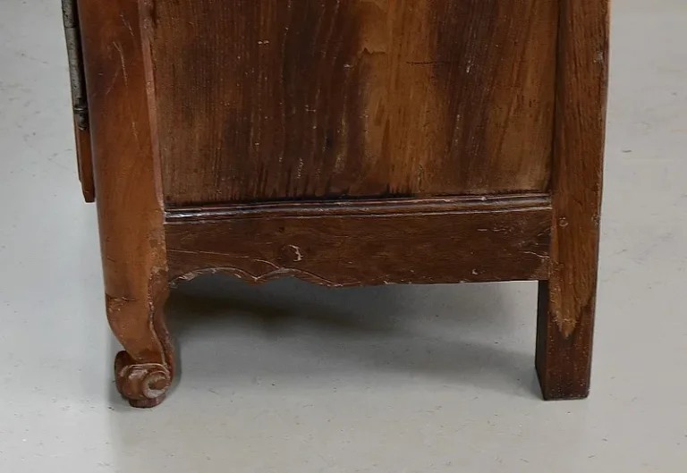 Small cabinet Louis XV region of Angers- nineteenth