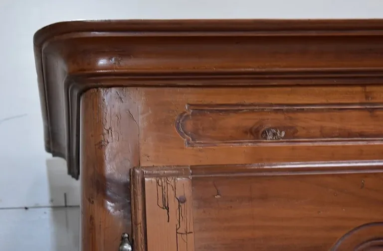 Small cabinet Louis XV region of Angers- nineteenth
