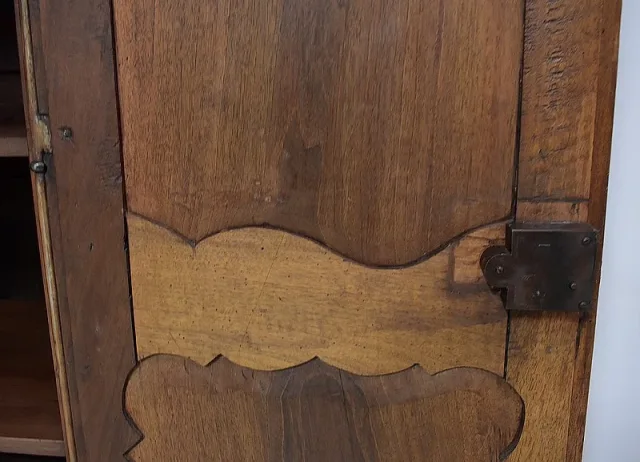 Armoire Régence en Noyer XVIIIe